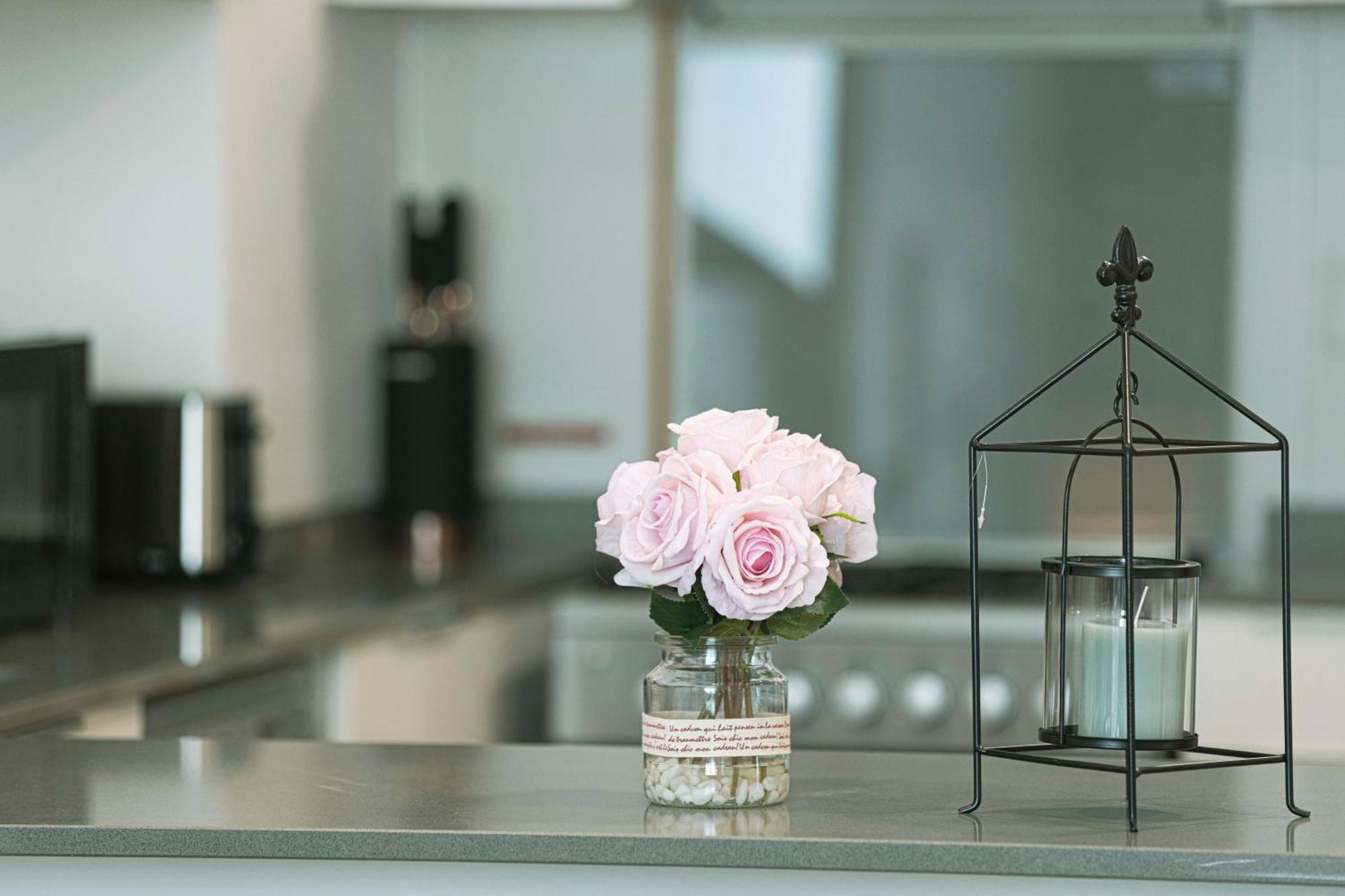 Ultra-luxury / Marina & Burj Khalifa View/ High Floor